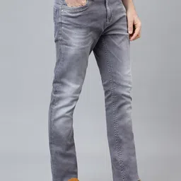 Woodland Men Slim Fit Clean Look Heavy Fade Whiskers & Chevrons Stretchable Jeans image 5