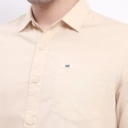Lee Slim Fit Spread Collar Pure Cotton Casual Shirt image 3
