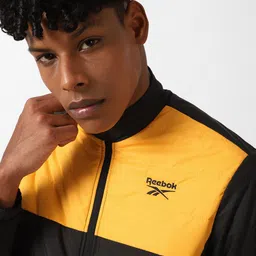 Reebok Colourblocked Light Padded Mp Jacket image 4