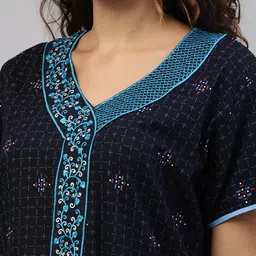 TRUNDZ Navy Blue Printed Maxi Nightdress image 3