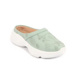 FAUSTO Women Printed Lightweight Clogs image 3