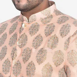 KISAH PLUS Men Pink Printed Sherwani Set image 3