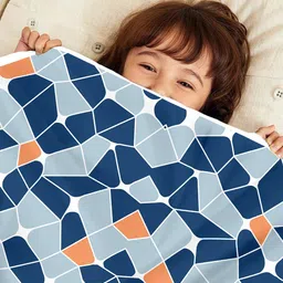 Divine Casa Kids White Printed Reversible Microfiber AC Room 120 GSM Single Bed Dohar image 4