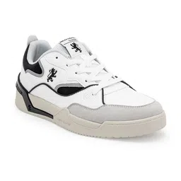 Red Tape Men Colourblocked Lace Up Sneakers image 2