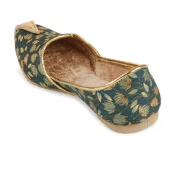 DESI COLOUR Men Printed Round Toe Mojaris image 3