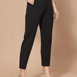 urbangrace by kassually KASSUALLY Women Mid-Rise Cigarette Trousers image 2