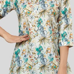 Saree Swarg Floral Printed Mandarin Collar A-Line Kurti image 5