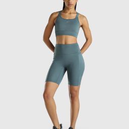 Musclemind Women Teal Solid Cycling Shorts-picture-32