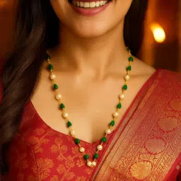 Digital Dress Room Gold Plated Short Necklace Green and Pearl Beads Simple Mala/Chain-picture-16