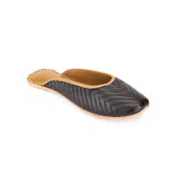 5 Elements by Radhika Gupta Black Embellished Juttis-image-42
