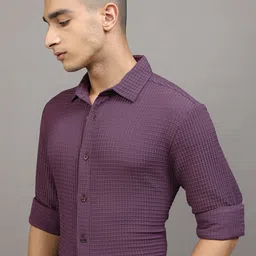 HIGHLANDER Men Popcorn Textured Solid Regular Fit Casual Shirt image 4