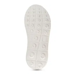 YK Boys Printed Sneakers image 3