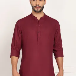 HERE&NOW Self Design Twill Weave Mandarin Collar Straight Short Kurta image 5