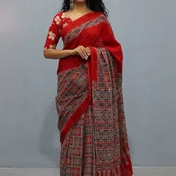 Lovwear Women Red Sarees-picture-30