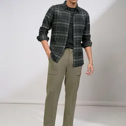 HIGHLANDER Men Slim Fit Opaque Checked Casual Shirt image 2