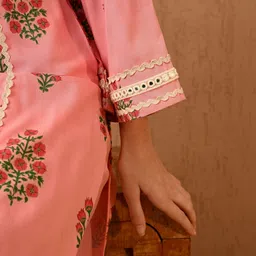 Anouk Rustic Women Floral Printed Regular Mirror Work Kurta with Trousers image 3