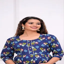 Queens Closet Women Floral Printed Floral Anarkali Kurta image 3