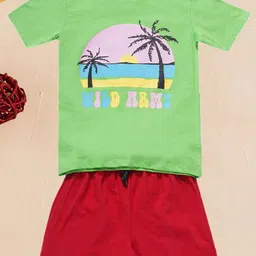 Arshia Fashions Boys Printed T-shirt with Shorts image 1