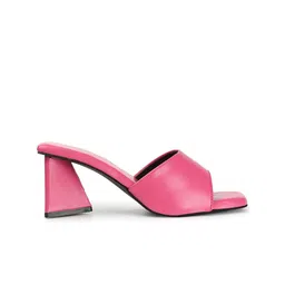 Myshtezia Women Block Heel Sandals image 4