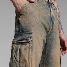 Jack & Jones Men Relaxed Fit Low-Rise Heavy Fade Jeans image 5