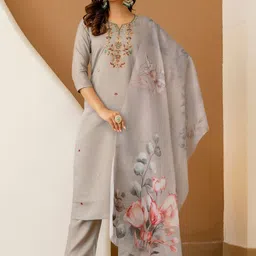 Trendmalls Women Floral Embroidered Regular Thread Work Chanderi Silk Kurta with Trousers & With Dupatta-picture-16