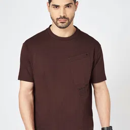 Street 808 by Pantaloons Men Solid Round Neck Cotton T-shirt-image-36