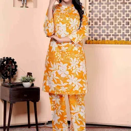 NAVYAAZRI Women Floral Printed Regular Pure Cotton Kurta with Trousers-picture-25