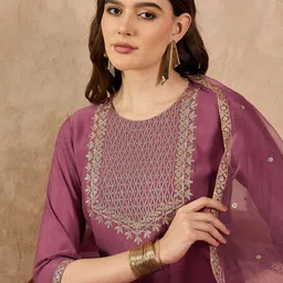 all about you Women Floral Embroidered Regular Kurta with Trousers & With Dupatta image 2