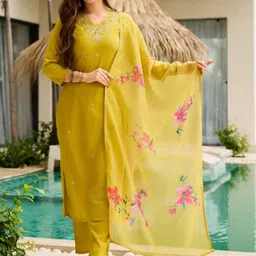 SDK FASHION Women Floral Embroidered Regular Thread Work Kurta with Trousers & With Dupatta-picture-26