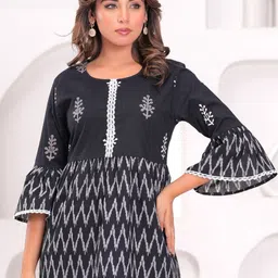 BAESD Floral Print Flared Sleeve Cotton Top-image-78