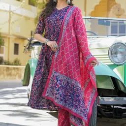 Ethnic 3 You Women Ethnic Motifs Printed Empire Pure Cotton Kurta with Trousers & With Dupatta image 2