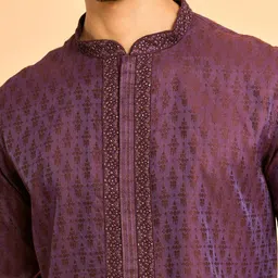 Diwas by Manyavar Geometric Woven Design Mandarin Collar Art Silk Kurta image 3
