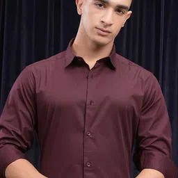 HIGHLANDER Men Spread Collar Solid Cotton Slim Fit Casual Shirt-picture-37
