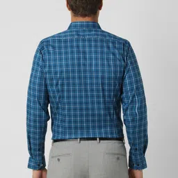 Van Heusen Men Slim Fit Spread Collar Tartan Checked Cotton Formal Shirt image 2