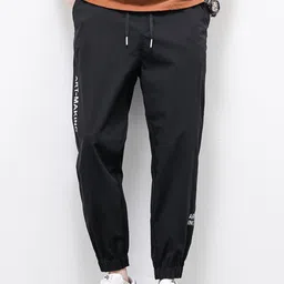 StyleCast Men Printed Original Regular Fit Mid-Rise Trousers-picture-21