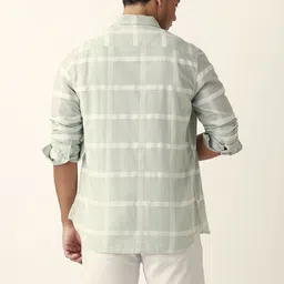 THE BEAR HOUSE Men Slim Fit Checked Casual Shirt image 5