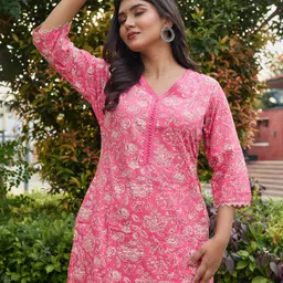 Women Printed Viscose Rayon A-line Kurta-image-7