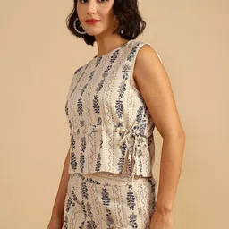 LIMEROAD Floral Print Cotton Top image 5