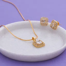 Manikya Gold-Plated Cubic Zircon Studded Pendant Set-picture-31