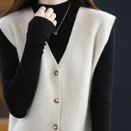 StyleCast Women-image-22