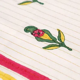 JAYPORE White & Pink Floral Printed Pure Cotton Table Runner image 4