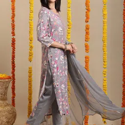 GoSriKi Floral Printed Straight Gotta Patti Kurta with Trousers & Dupatta image 4