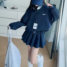 LULU & SKY Girls Printed T-shirt with Skirt image 5