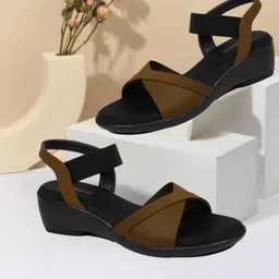 regraas Women Flats Sandal image 1