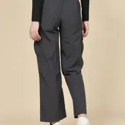 Shein Ankle Length Relaxed Fit Cargo Pants with Pockets image 2