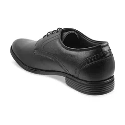 Mochi Men Black Solid Leather Formal Derbys image 2