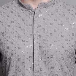 Jompers Floral Embroidered Thread Work Sequinned Pure Cotton Kurta image 5