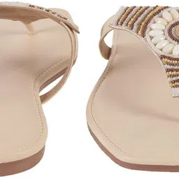 mochi Women Flats Sandal image 2