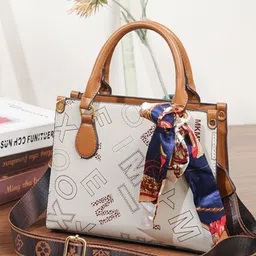 KPOP Women Solid Structured Handheld Bag-picture-38