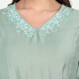 RAISHREE Embroidered A-Line Midi Dress image 4